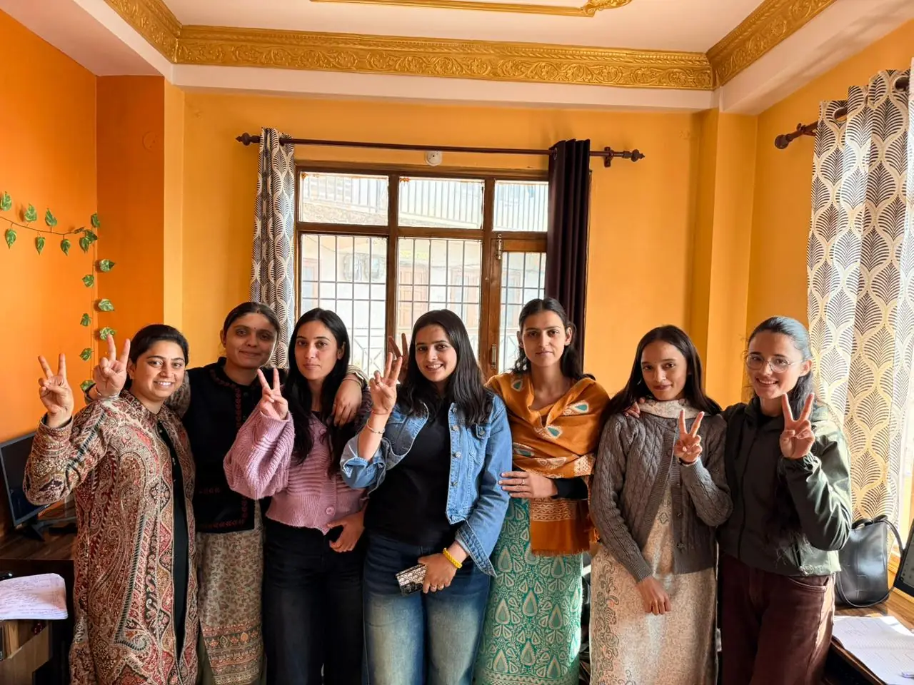 The India Travel Holiday team together